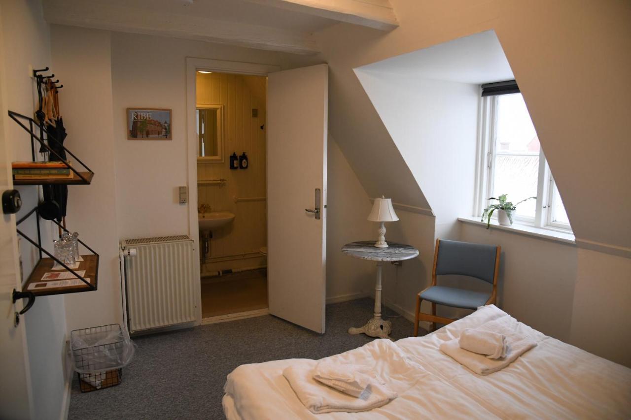 Den Gamle Arrest Bed & Breakfast Рибе Екстериор снимка