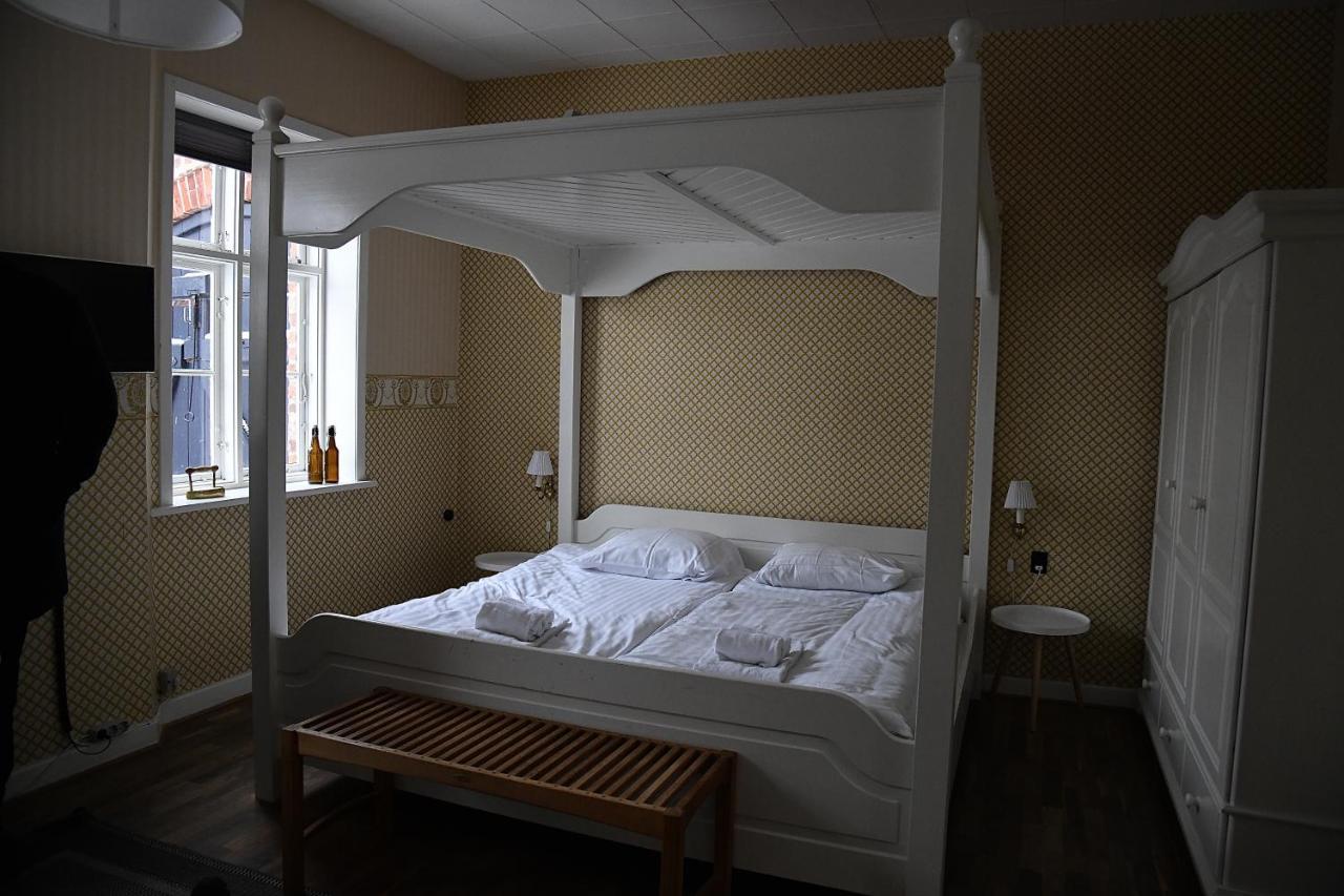 Den Gamle Arrest Bed & Breakfast Рибе Екстериор снимка