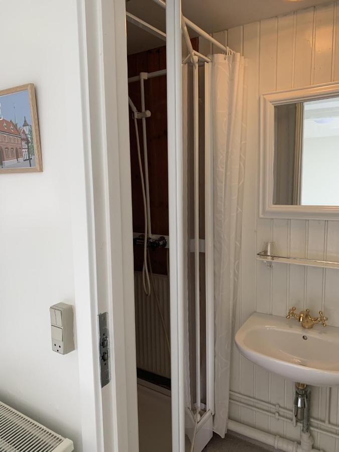 Den Gamle Arrest Bed & Breakfast Рибе Екстериор снимка